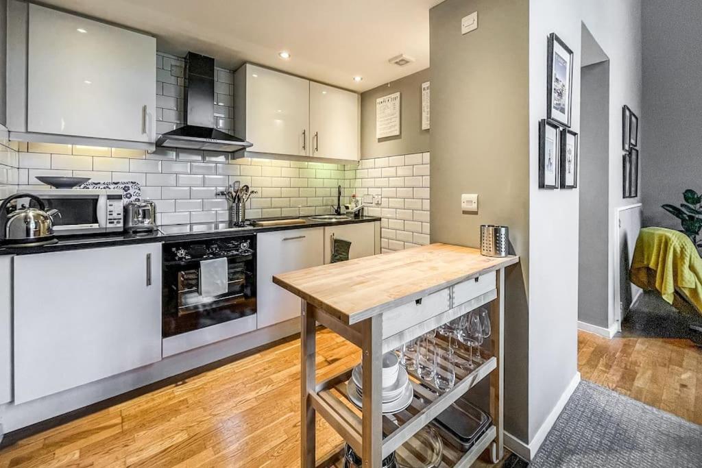 Lofty Apartment In Plymouth Extérieur photo