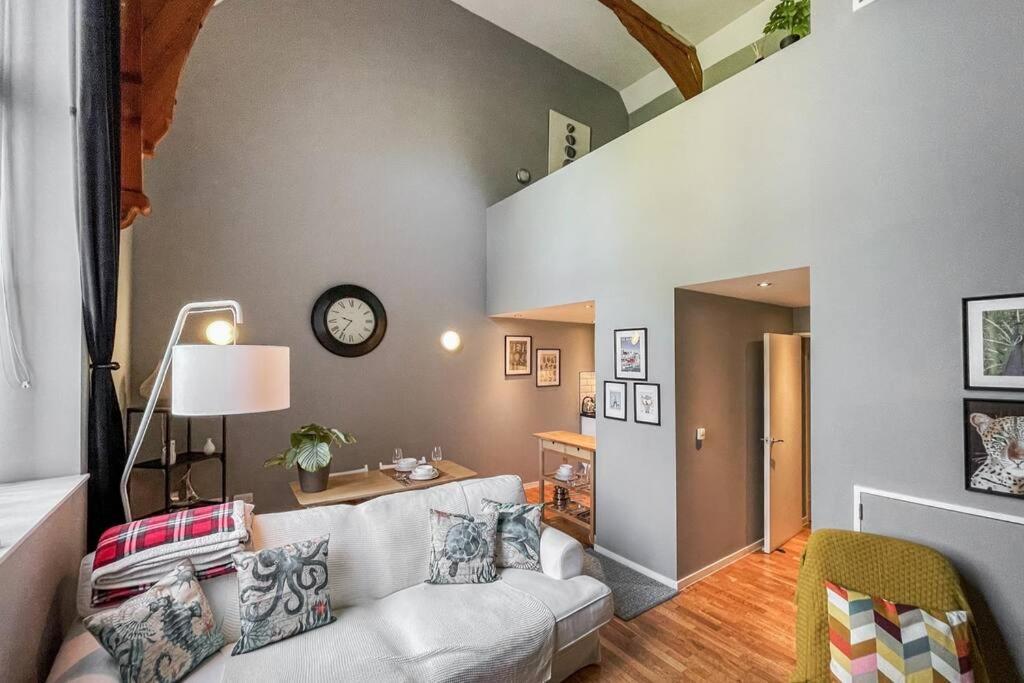 Lofty Apartment In Plymouth Extérieur photo